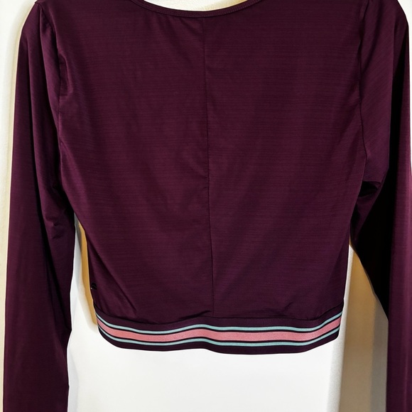 Fabletics Size Large Eco-Conscious Front Twist Long-Sleeve Purple Workout Top - Picture 9 of 11